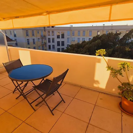 Tizi Roof Апартаменти *